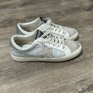 Vintage Havanas size 7, worn